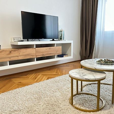 Parliament Central Apartment Bucureşti Ngoại thất bức ảnh